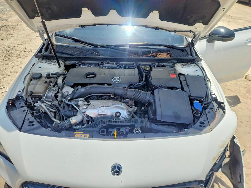 2021 Mercedes-benz Cla მანქანა იყიდება აუქციონზე, vin: W1K5J4HB8MN225572, აუქციონის ნომერი: 64646166
