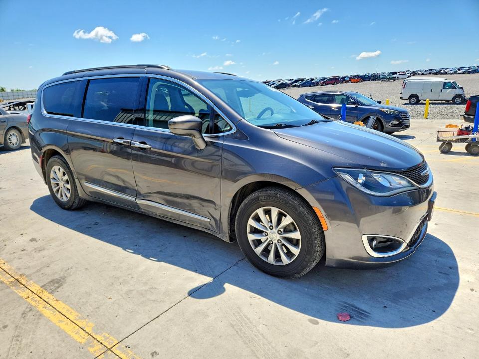 Aukcja sprzedaży 2017 Chrysler Pacifica, vin: 2C4RC1BG8HR795329, numer aukcji: 63235726