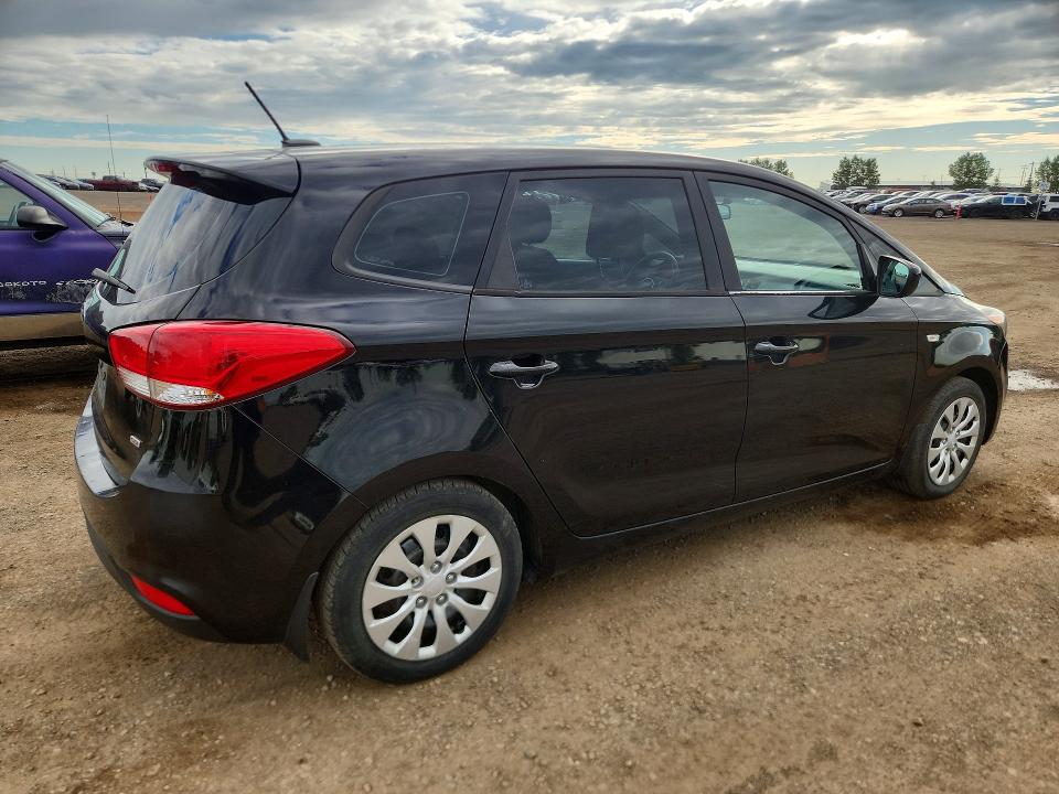 2015 Kia Rondo მანქანა იყიდება აუქციონზე, vin: KNAHT8A39F7077867, აუქციონის ნომერი: 65937506