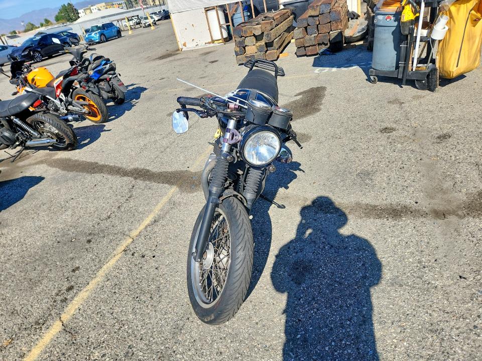 2013 Triumph Motorcycle Thruxton მანქანა იყიდება აუქციონზე, vin: SMT920K1XDT572030, აუქციონის ნომერი: 65711486
