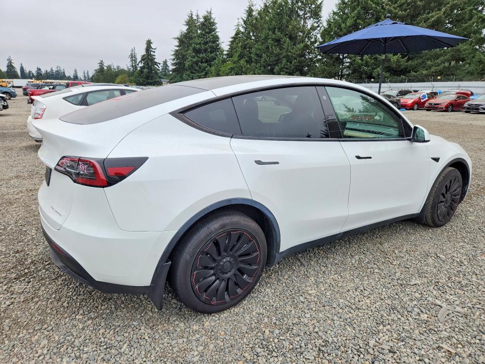2022 Tesla Model Y მანქანა იყიდება აუქციონზე, vin: 7SAYGDEE5NF407236, აუქციონის ნომერი: 63260476
