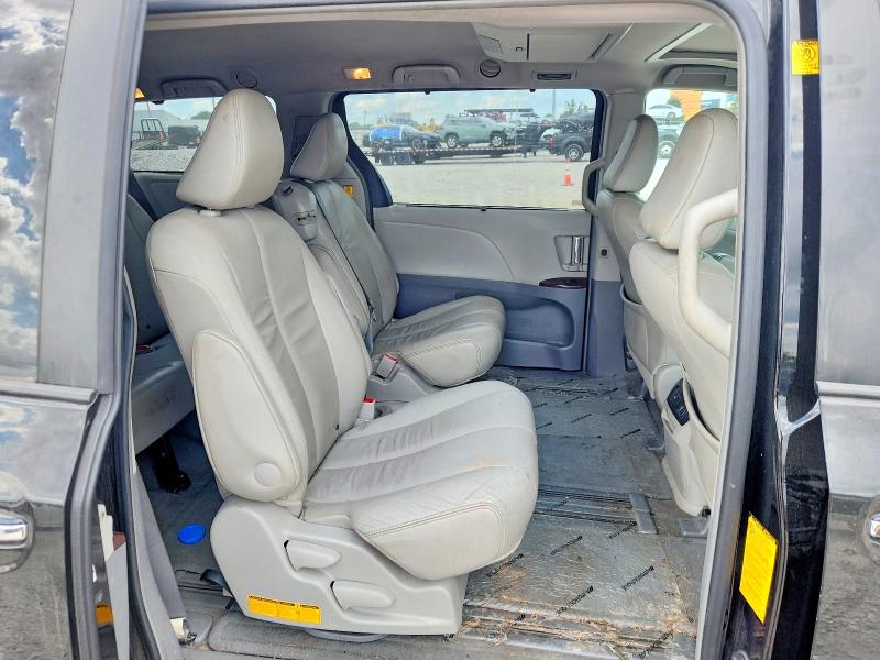 Продажа на аукционе авто 2012 Toyota Sienna, vin: 5TDYK3DC3CS233858, номер лота: 66822076