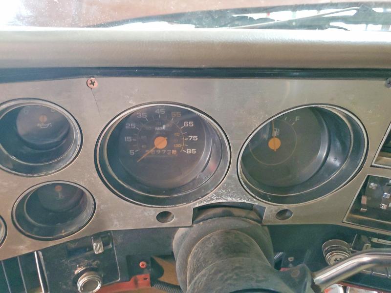 1983 Chevrolet C20 მანქანა იყიდება აუქციონზე, vin: 2GCGC24W8D1130117, აუქციონის ნომერი: 63605796
