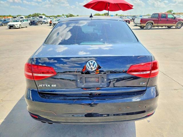64554146 :رقم المزاد ، 3VWD07AJ9FM253189 vin ، 2015 Volkswagen Jetta مزاد بيع