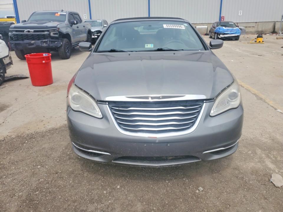 65599996 :رقم المزاد ، 1C3BCBEB0CN218733 vin ، 2012 Chrysler 200 مزاد بيع