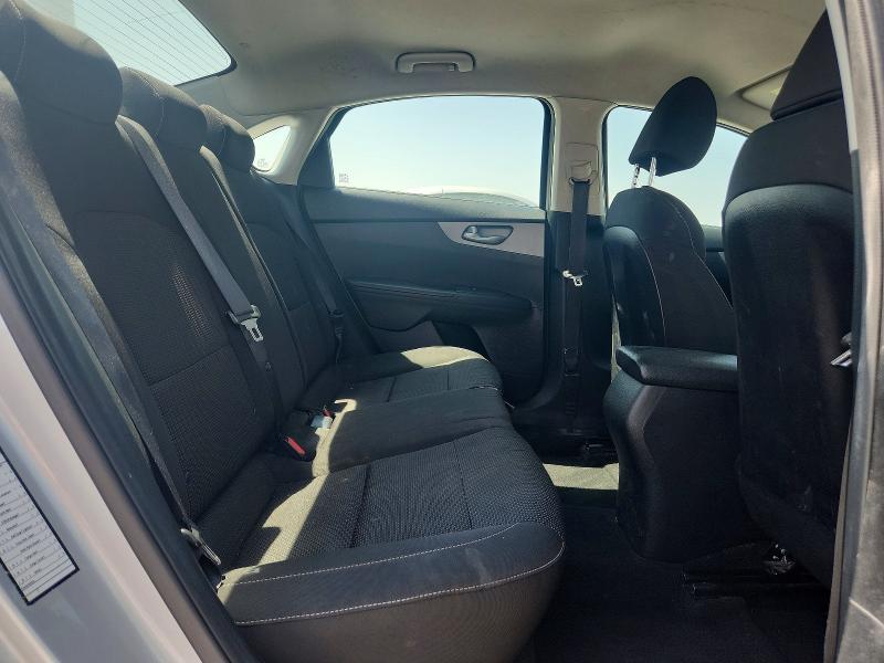 63508146 :رقم المزاد ، 3KPF24AD3KE086203 vin ، 2019 Kia Forte مزاد بيع