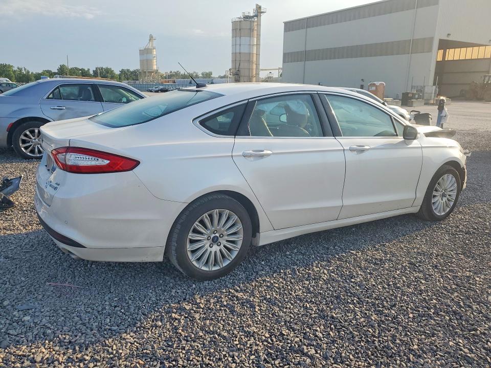 Продаж на аукціоні авто 2015 Ford Fusion, vin: 3FA6P0LU0FR144540, номер лоту: 64917246