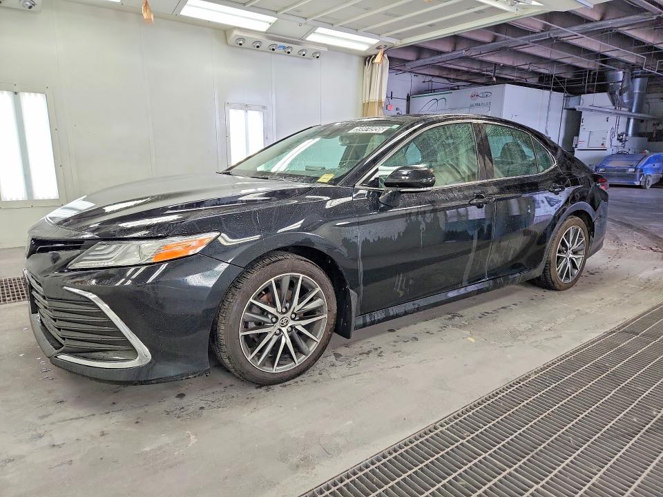 Продажа на аукционе авто 2023 Toyota Camry, vin: 4T1F11BKXPU083138, номер лота: 59974956