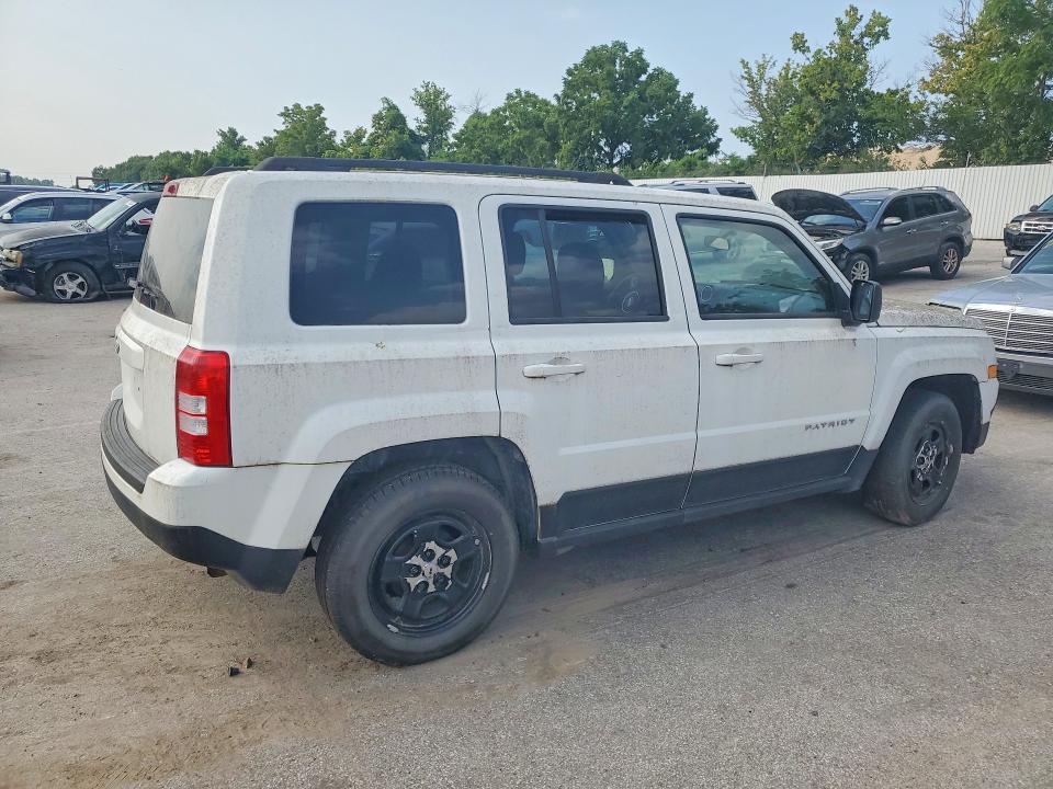 63350826 :رقم المزاد ، 1C4NJPBB5CD649168 vin ، 2012 Jeep Patriot مزاد بيع