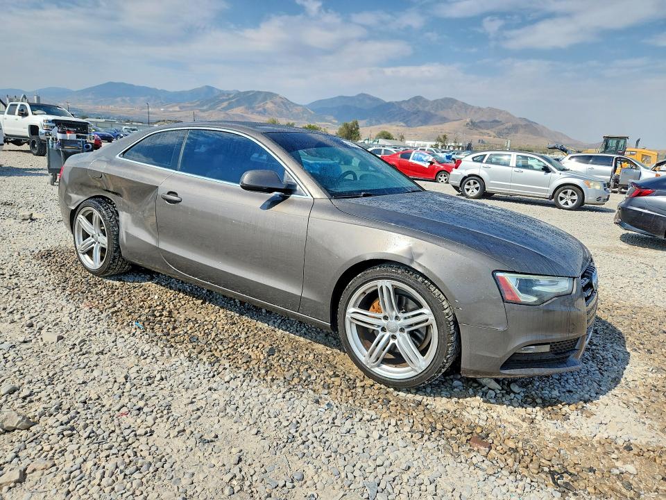 Продаж на аукціоні авто 2014 Audi A5, vin: WAULFAFR7EA038458, номер лоту: 64478436