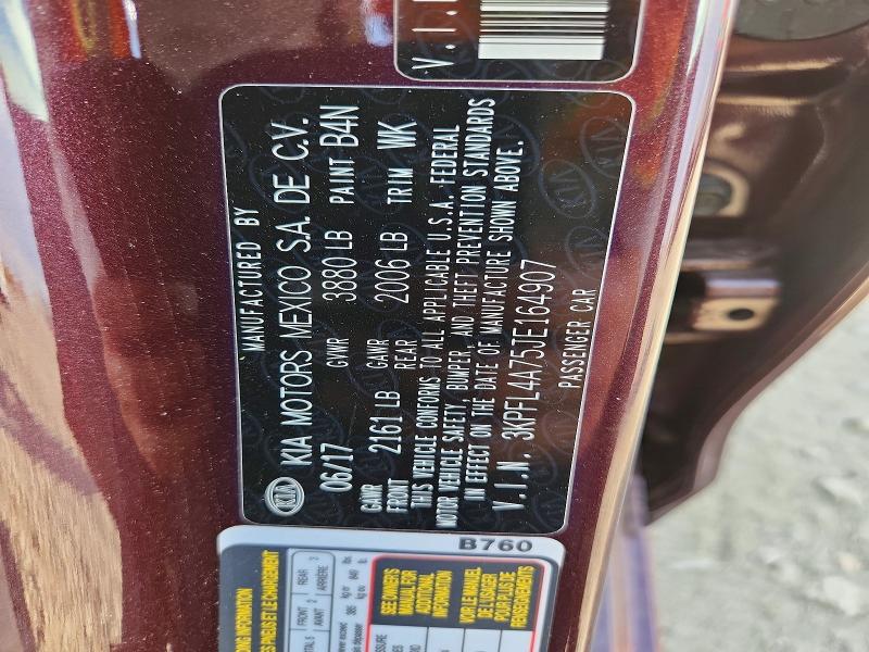66917386 :رقم المزاد ، 3KPFL4A75JE164907 vin ، 2018 Kia Forte مزاد بيع