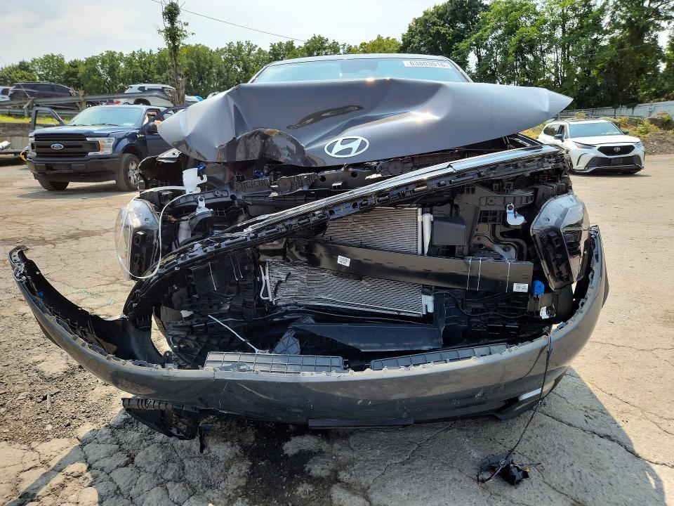 2025 Hyundai Kona მანქანა იყიდება აუქციონზე, vin: KM8HACAB2SU281372, აუქციონის ნომერი: 63803016