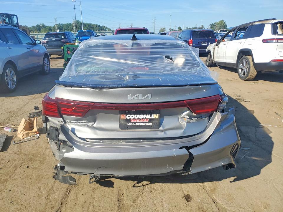 66502266 :رقم المزاد ، 3KPF54AD9NE507871 vin ، 2022 Kia Forte مزاد بيع