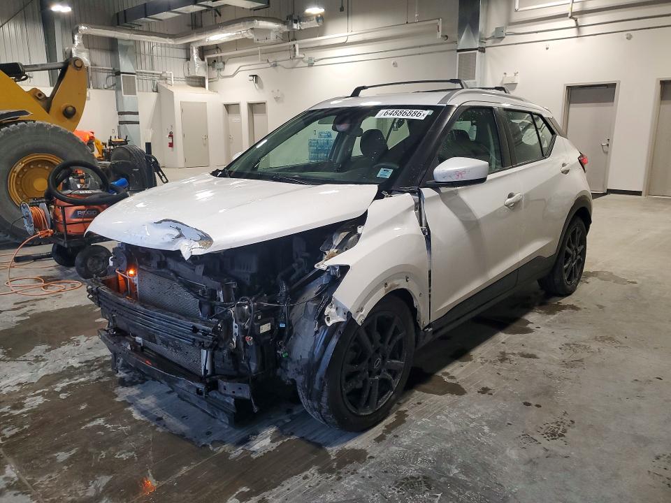 64886886 :رقم المزاد ، 3N1CP5CV7NL510467 vin ، 2022 Nissan Kicks مزاد بيع