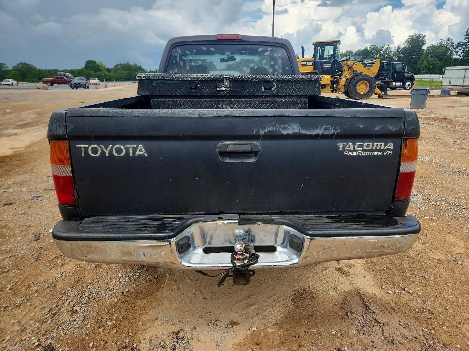 65017326 :رقم المزاد ، 4TASN92N1YZ630426 vin ، 2000 Toyota Tacoma مزاد بيع