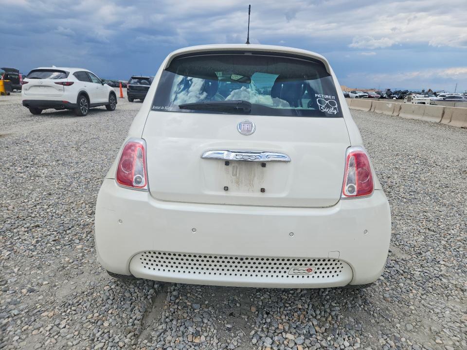 65290706 :رقم المزاد ، 3C3CFFGEXET244690 vin ، 2014 Fiat 500 مزاد بيع