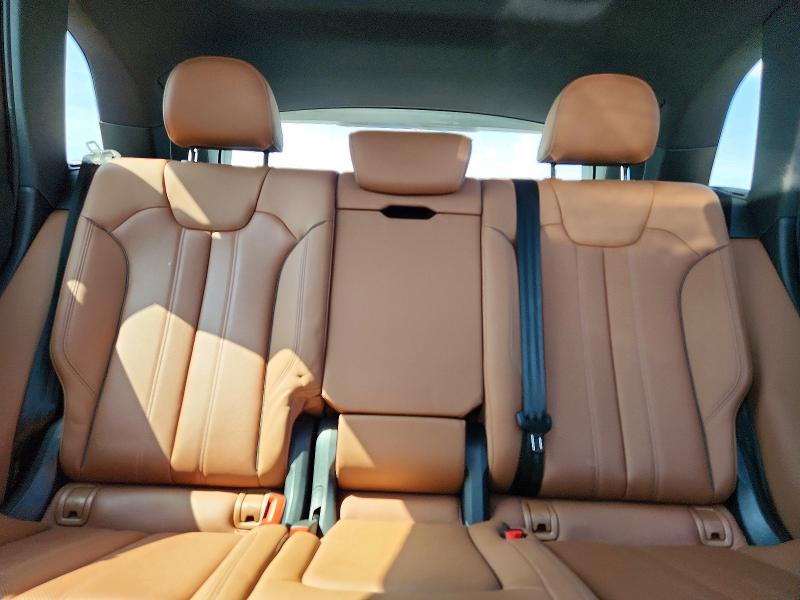 63987056 :رقم المزاد ، WA1BAAFY1M2027608 vin ، 2021 Audi Q5 مزاد بيع