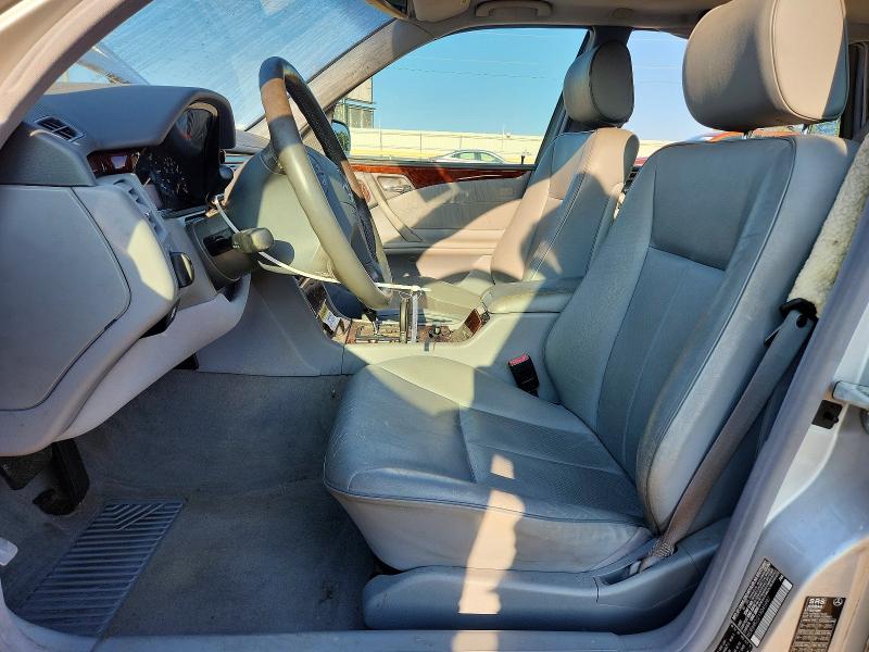 66293916 :رقم المزاد ، WDBJH82J21X045997 vin ، 2001 Mercedes-benz E مزاد بيع