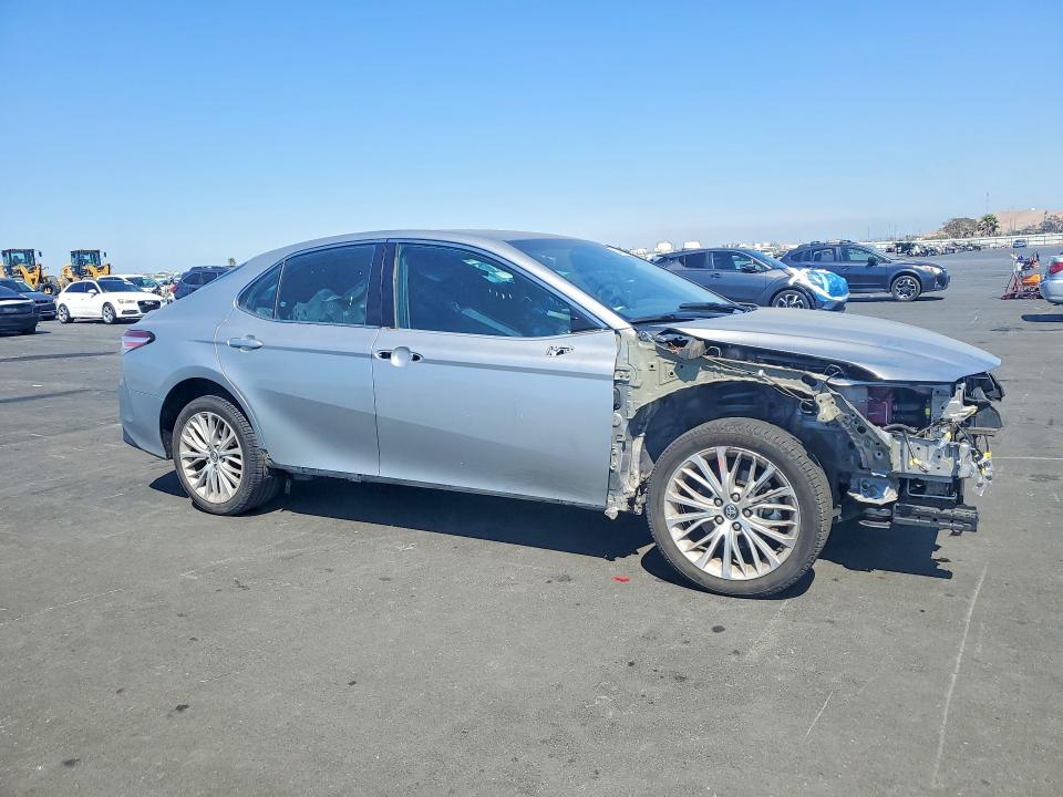 Продаж на аукціоні авто 2019 Toyota Camry Hybrid, vin: 4T1B21HK2KU517712, номер лоту: 63440486