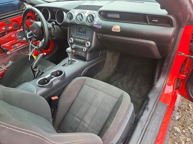 63846046 :رقم المزاد ، 1FA6P8TH2J5127350 vin ، 2018 Ford Mustang مزاد بيع