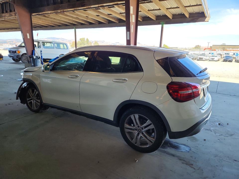 2020 Mercedes-benz Gla მანქანა იყიდება აუქციონზე, vin: WDCTG4GB9LU023386, აუქციონის ნომერი: 65375176