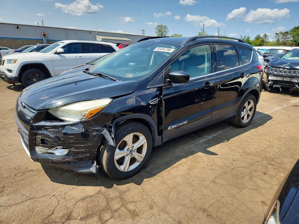 2014 Ford Escape მანქანა იყიდება აუქციონზე, vin: 1FMCU9G95EUB11049, აუქციონის ნომერი: 64484786
