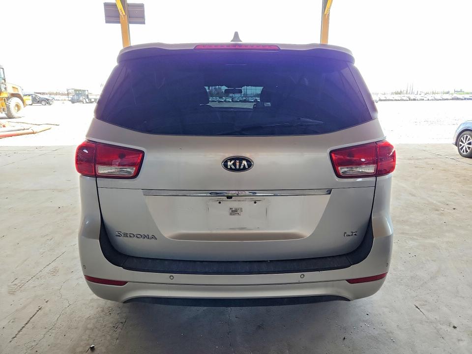 Продажа на аукционе авто 2017 Kia Sedona, vin: KNDMB5C17H6313102, номер лота: 65937626