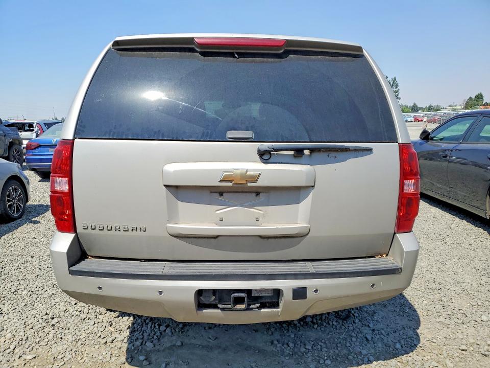63613016 :رقم المزاد ، 3GNFK16357G132986 vin ، 2007 Chevrolet Suburban مزاد بيع