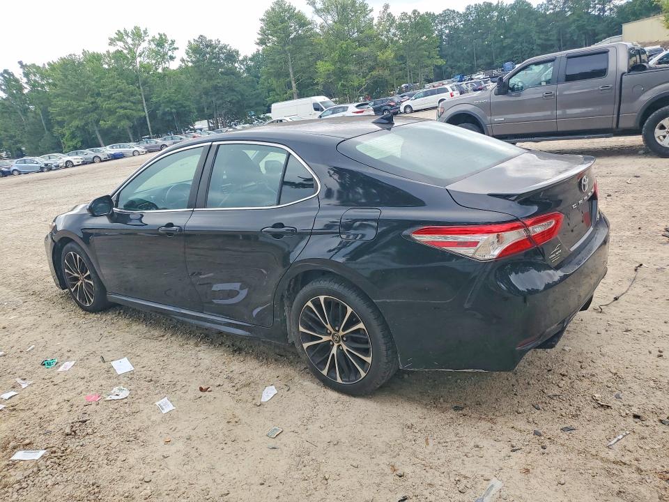 2020 Toyota Camry მანქანა იყიდება აუქციონზე, vin: 4T1G11AK3LU333626, აუქციონის ნომერი: 63996036