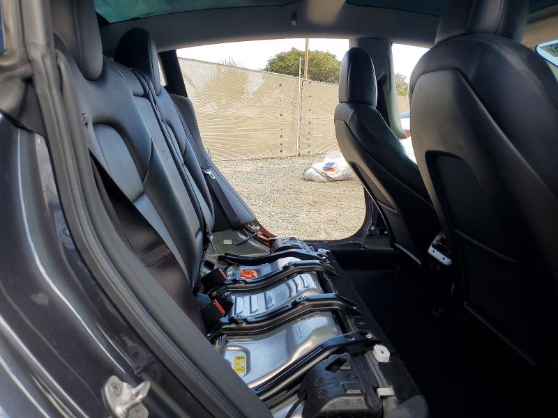 63860166 :رقم المزاد ، 5YJ3E1EA1KF396336 vin ، 2019 Tesla Model 3 مزاد بيع
