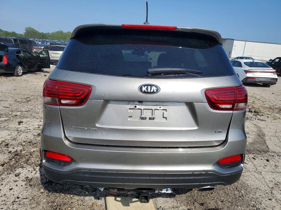 66110176 :رقم المزاد ، 5XYPG4A59KG491595 vin ، 2019 Kia Sorento مزاد بيع
