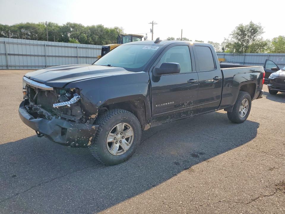 64275666 :رقم المزاد ، 2GCVKREC3J1108433 vin ، 2018 Chevrolet Silverado مزاد بيع