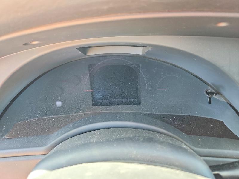 63389636 :رقم المزاد ، 2C4GM68405R331042 vin ، 2005 Chrysler Pacifica مزاد بيع