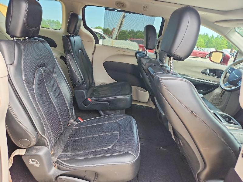 65305436 :رقم المزاد ، 2C4RC1GG5HR650709 vin ، 2017 Chrysler Pacifica مزاد بيع