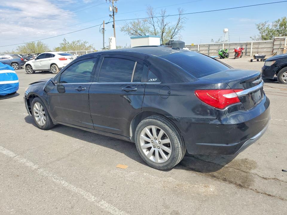 64941986 :رقم المزاد ، 1C3CCBBB7DN584585 vin ، 2013 Chrysler 200 مزاد بيع