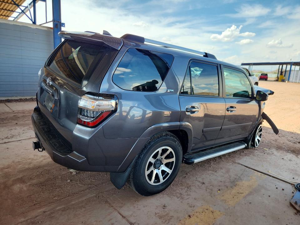 61448306 :رقم المزاد ، JTEEU5JR4P5280308 vin ، 2023 Toyota 4runner مزاد بيع