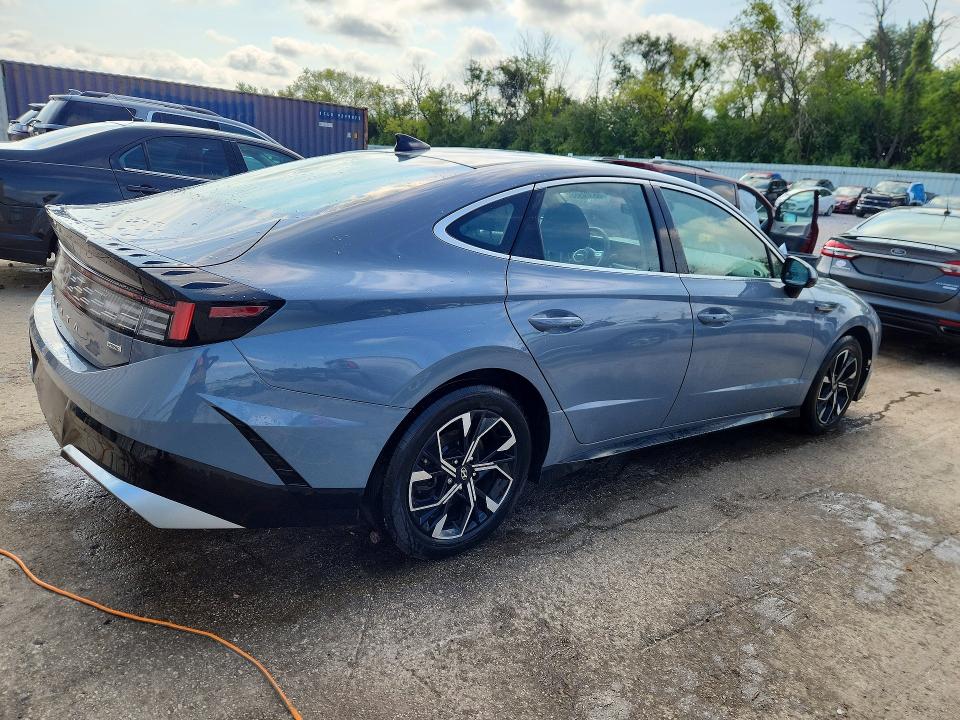 2024 Hyundai Sonata მანქანა იყიდება აუქციონზე, vin: KMHL64JA6RA425445, აუქციონის ნომერი: 65324966