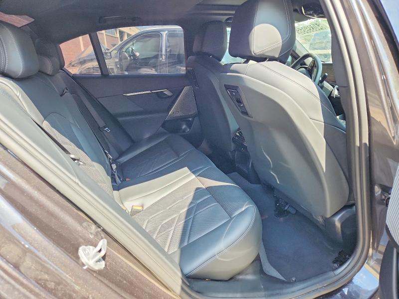 64035956 :رقم المزاد ، WBA53FJ04SCT87763 vin ، 2025 Bmw 530 مزاد بيع