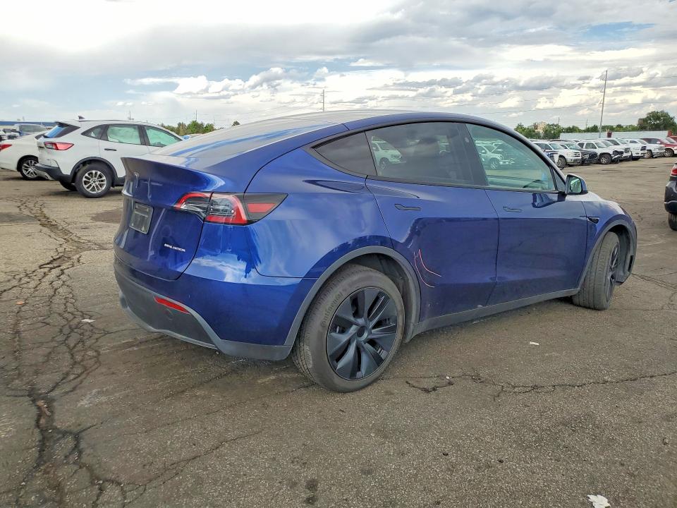 2024 Tesla Model Y მანქანა იყიდება აუქციონზე, vin: 7SAYGDEE4RF197878, აუქციონის ნომერი: 66095146