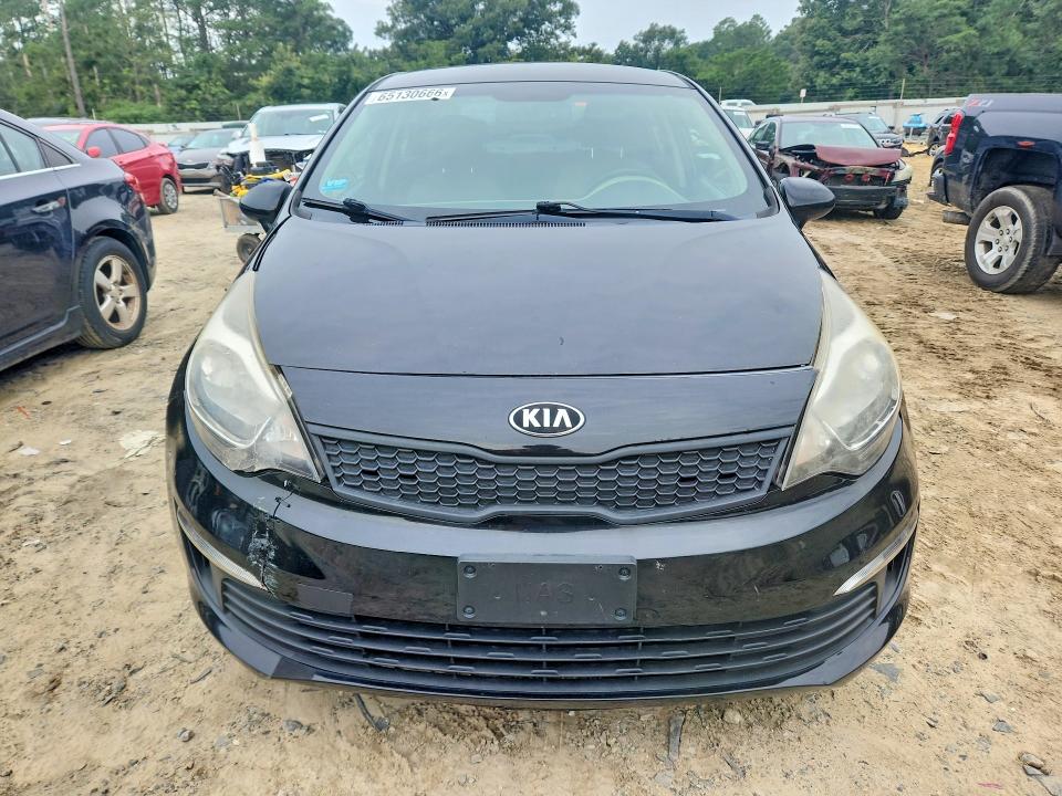 65130666 :رقم المزاد ، KNADM4A39H6035308 vin ، 2017 Kia Rio مزاد بيع