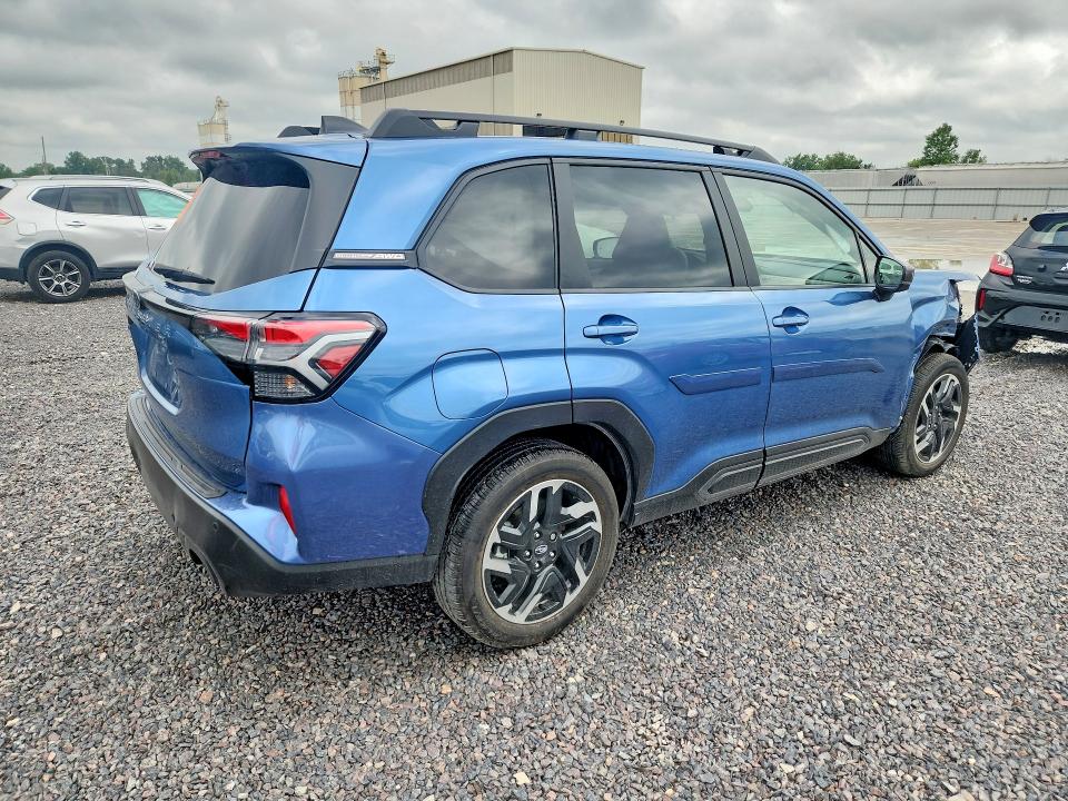 2025 Subaru Forester მანქანა იყიდება აუქციონზე, vin: JF2SLDRCXSH526565, აუქციონის ნომერი: 64011116