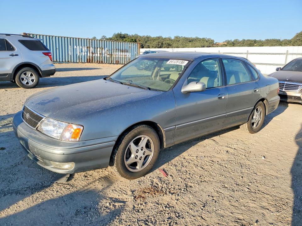 1999 Toyota Avalon მანქანა იყიდება აუქციონზე, vin: 4T1BF18B8XU293776, აუქციონის ნომერი: 64125136