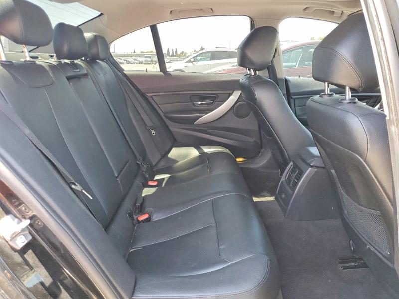 2013 Bmw 328 მანქანა იყიდება აუქციონზე, vin: WBA3C1G51DNR45623, აუქციონის ნომერი: 64142276