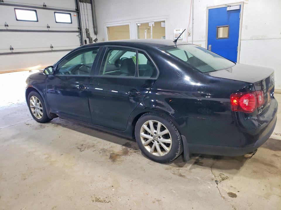 Продажа на аукционе авто 2010 Volkswagen Jetta, vin: 3VWAX7AJ5AM117214, номер лота: 65332076