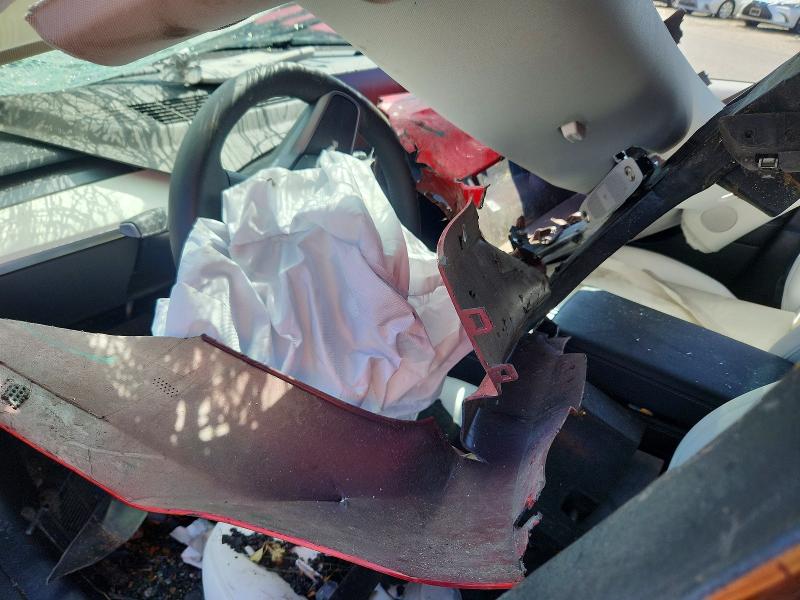 65940356 :رقم المزاد ، 5YJ3E1EAXNF361010 vin ، 2022 Tesla Model 3 مزاد بيع