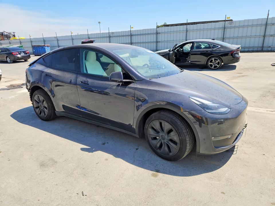 2024 Tesla Model Y მანქანა იყიდება აუქციონზე, vin: 7SAYGDEE6RF152621, აუქციონის ნომერი: 62302326