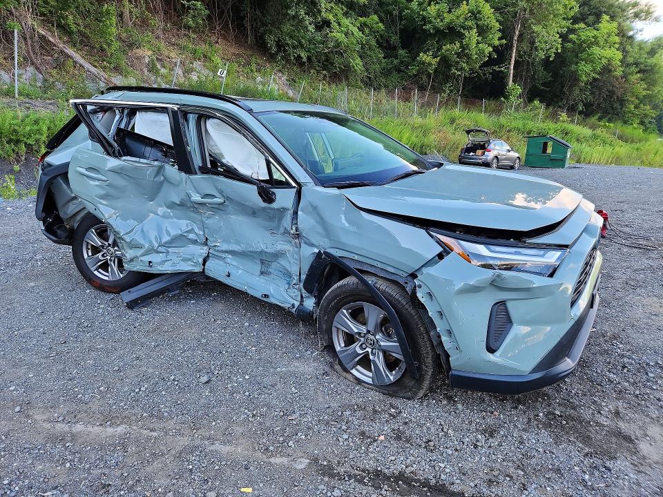 2023 Toyota Rav4 Hybrid მანქანა იყიდება აუქციონზე, vin: JTMRWRFV2PD204153, აუქციონის ნომერი: 65624876