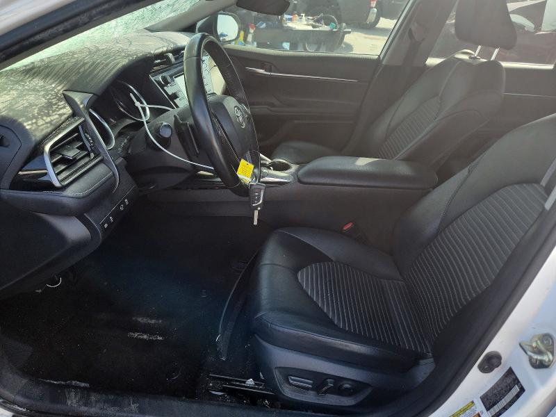 64066896 :رقم المزاد ، 4T1G11AKXLU966317 vin ، 2020 Toyota Camry مزاد بيع