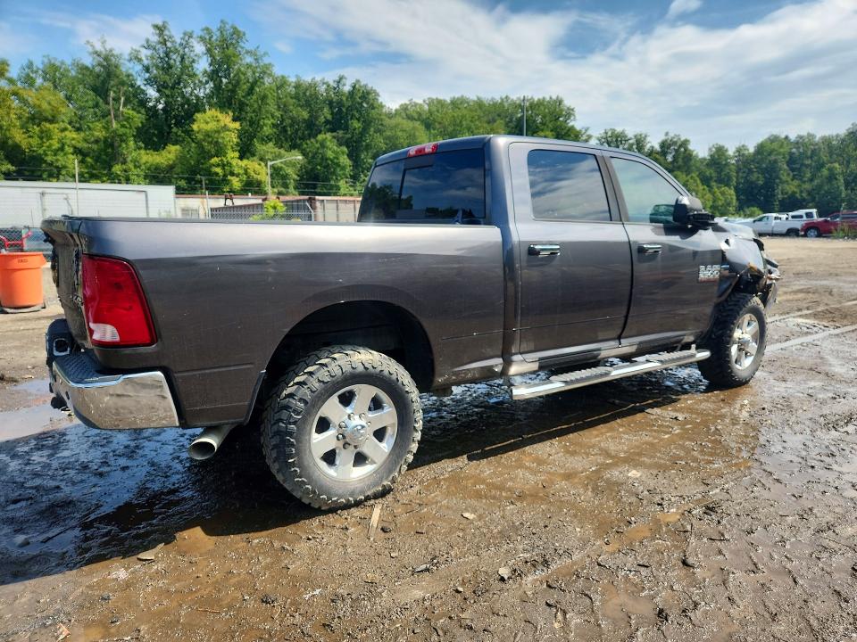 61538306 :رقم المزاد ، 3C6UR5DL9EG228985 vin ، 2014 Ram 2500 مزاد بيع