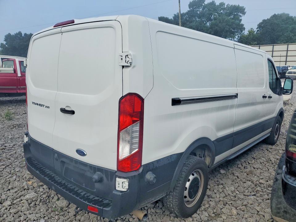69061456 :رقم المزاد ، 1FTBR1Y81RKB88592 vin ، 2024 Ford Transit مزاد بيع
